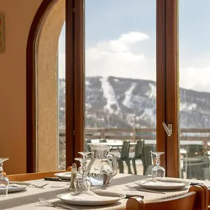 Les Esquirousses 3*, Arvieux France